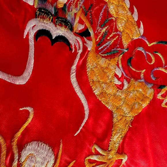 Vintage Red Satin Dragon Robe Short Kimono Aloha Hawaii Embroidered Rayon S - Picture 8 of 13